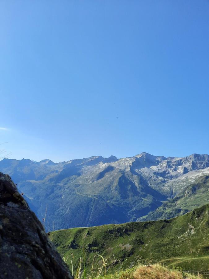 Plein Sud Apartment Saint-Aventin Luaran gambar